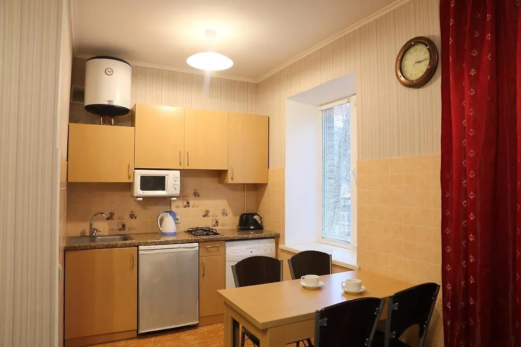 Ukrainian Hotel Service Apartments 키예프 0*,