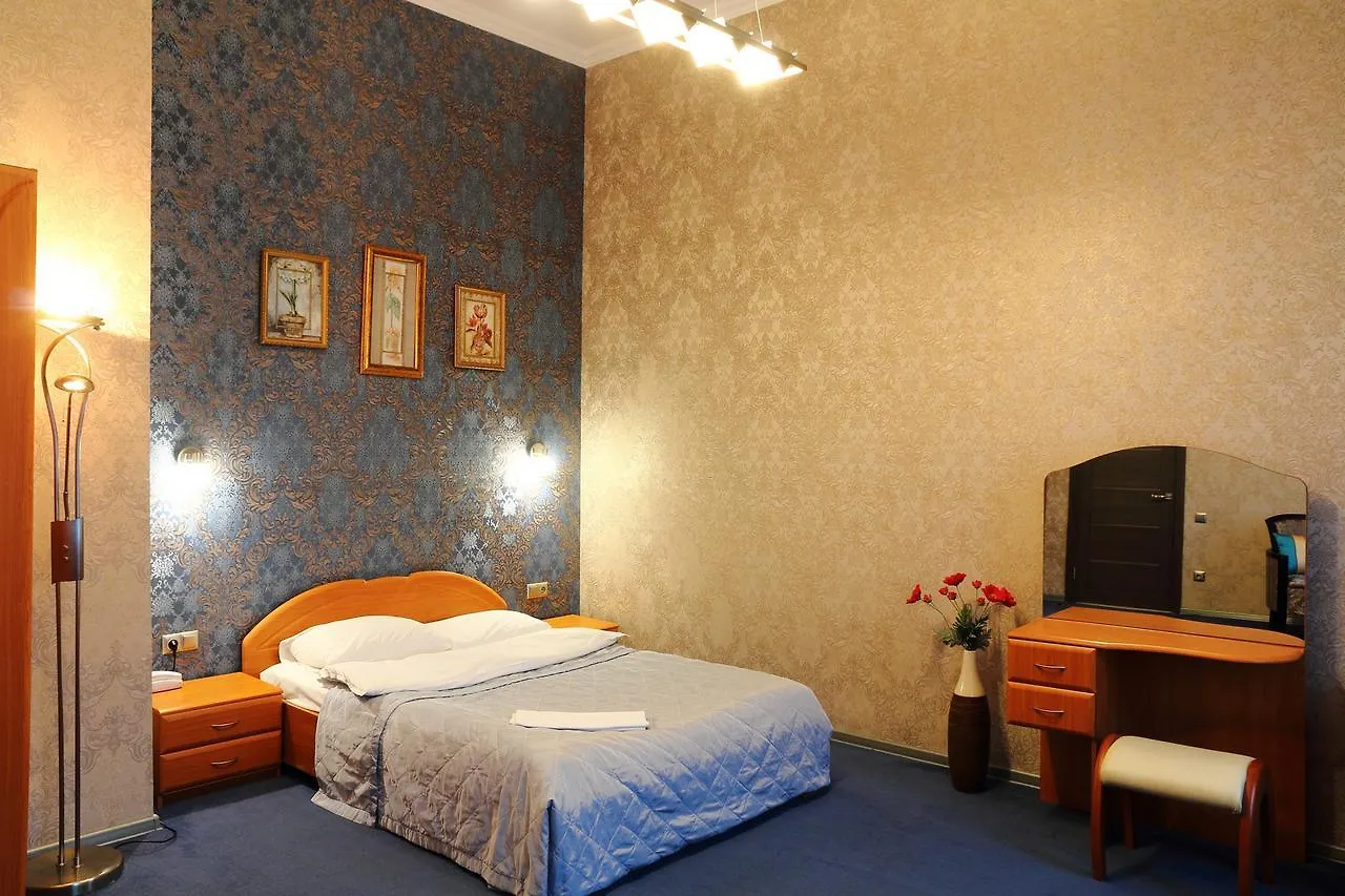 Ukrainian Hotel Service Apartments 키예프 0*,